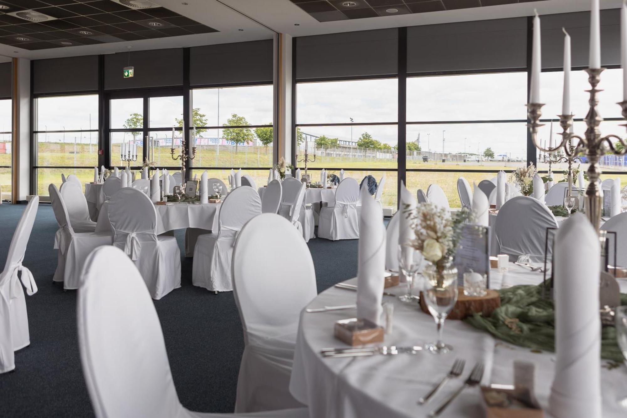 Hotel Motorsport Arena Oschersleben Εξωτερικό φωτογραφία